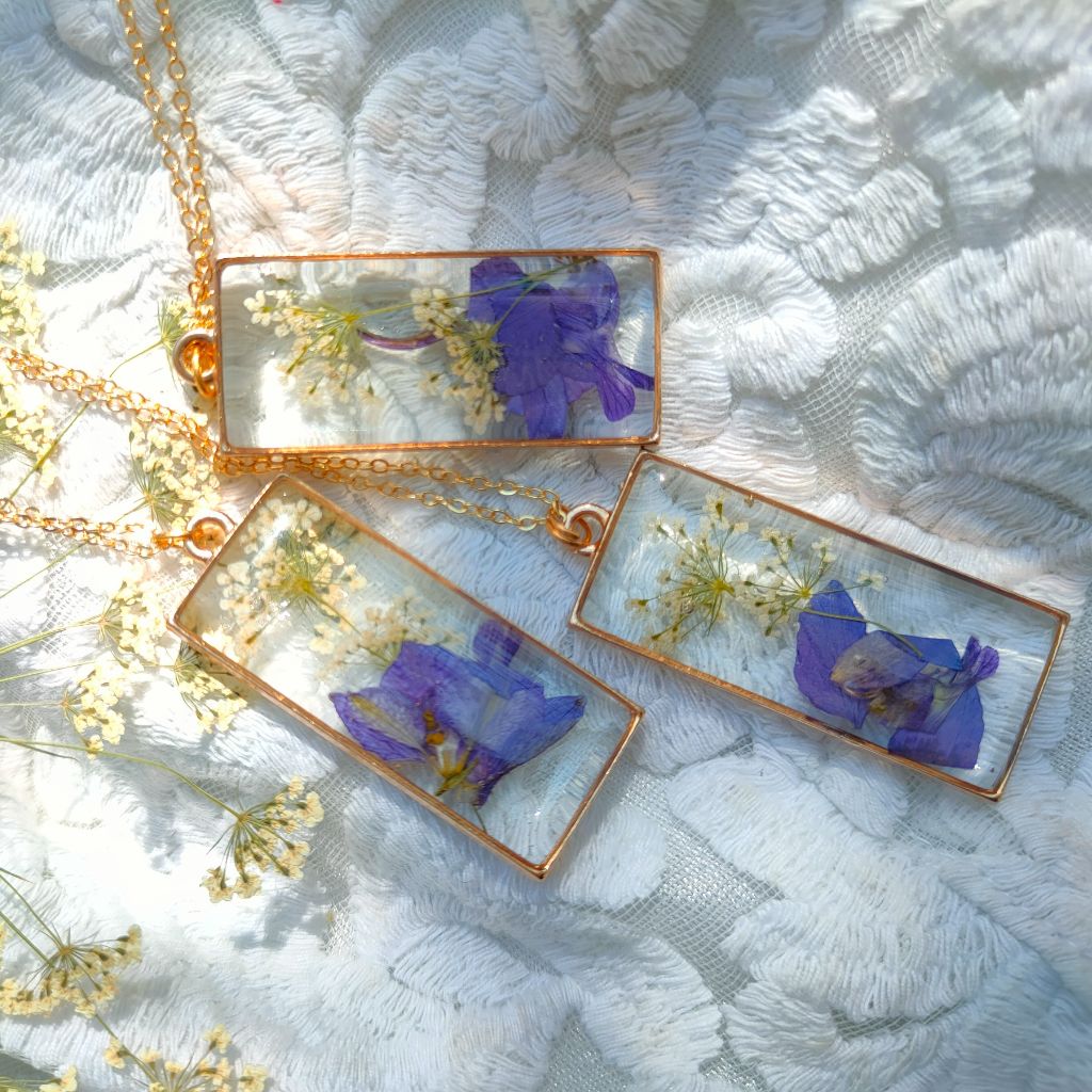 Seal the Purple Real Dried Flower Necklace - myBageecha