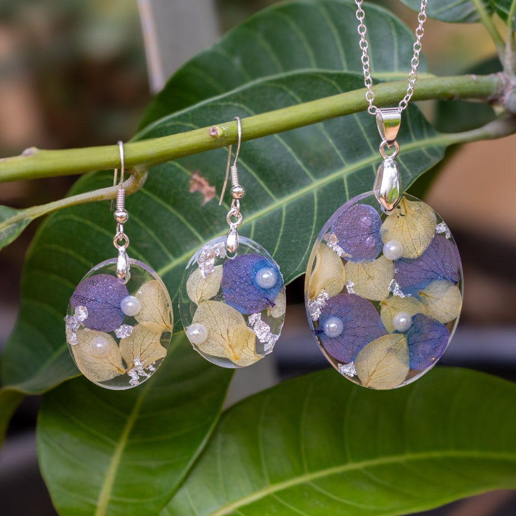 Hydrangea Magic Pearl necklace set for women