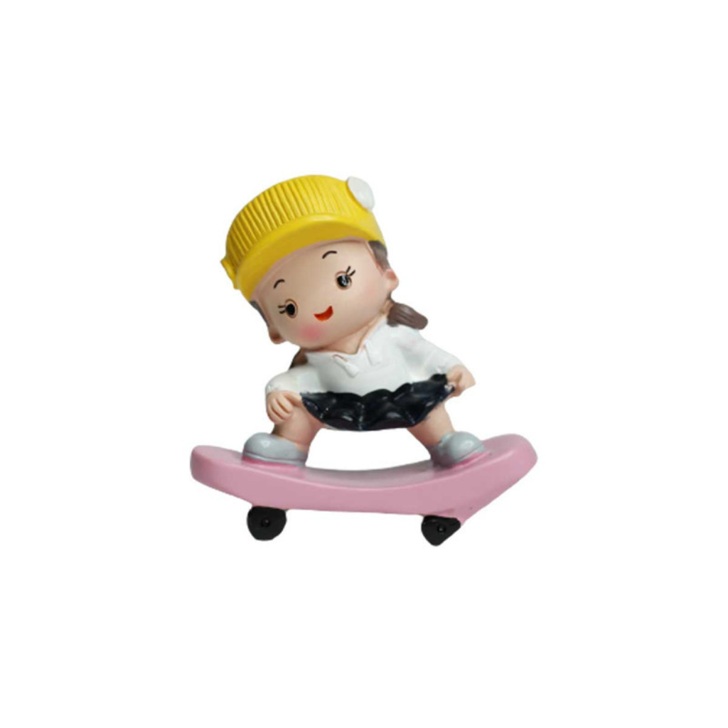 Miniature Girl on Skateboard Decor miniature for terrariums – myBageecha