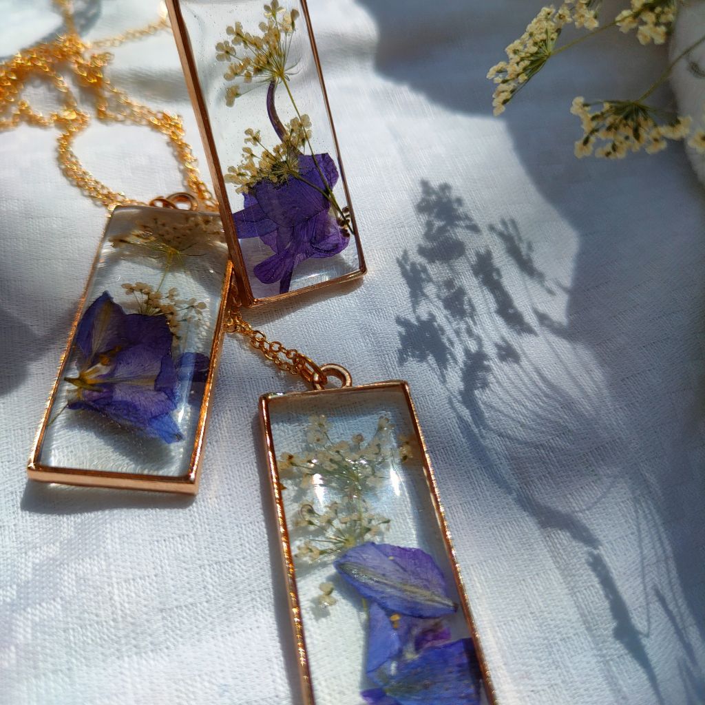 Seal the Purple Real Dried Flower Necklace - myBageecha