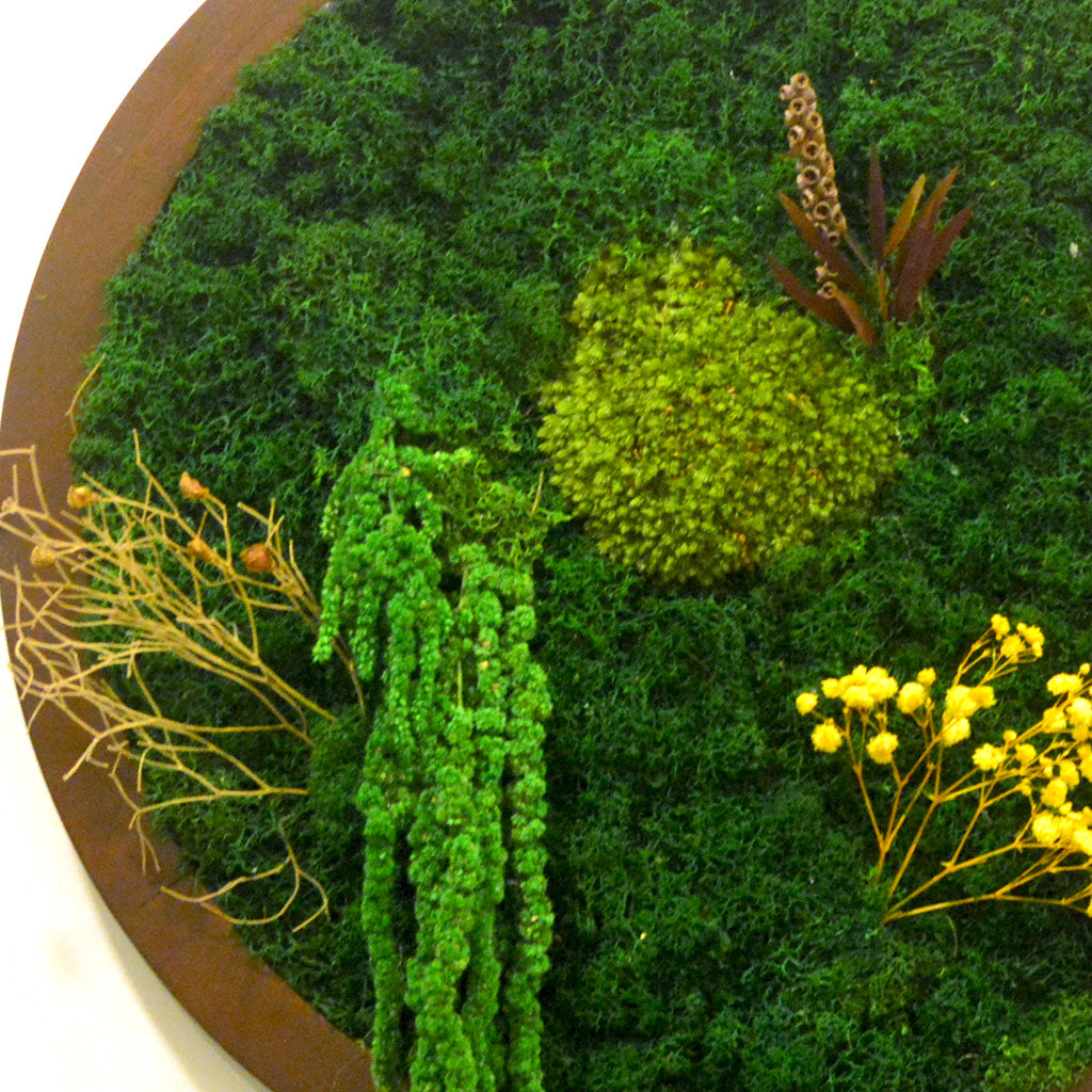 Nature-theme interior décor piece