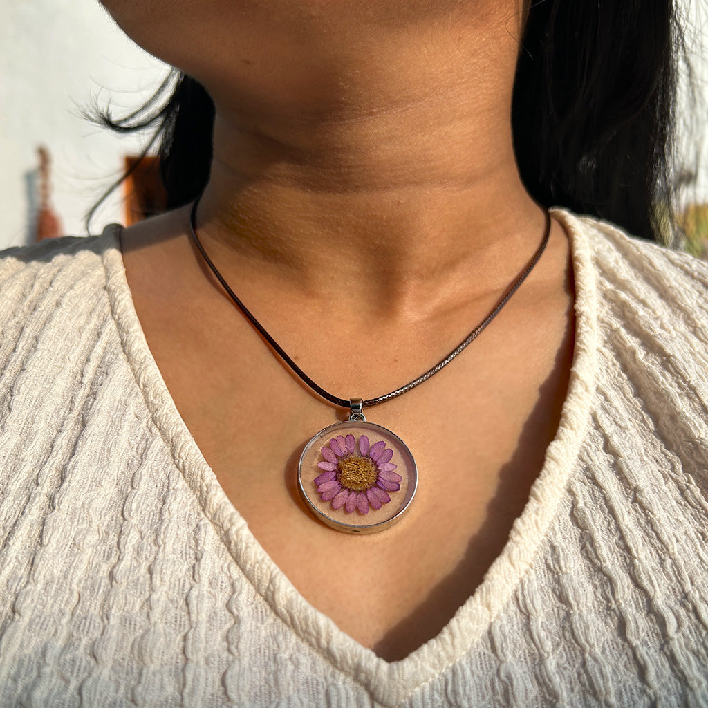 Amethyst Allure Real Dried Flower Necklace - myBageecha