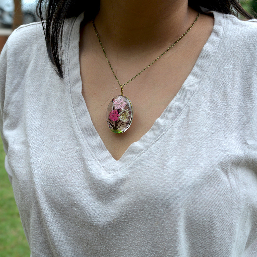 Blushing Meadows Real Dried Flower Necklace - myBageecha