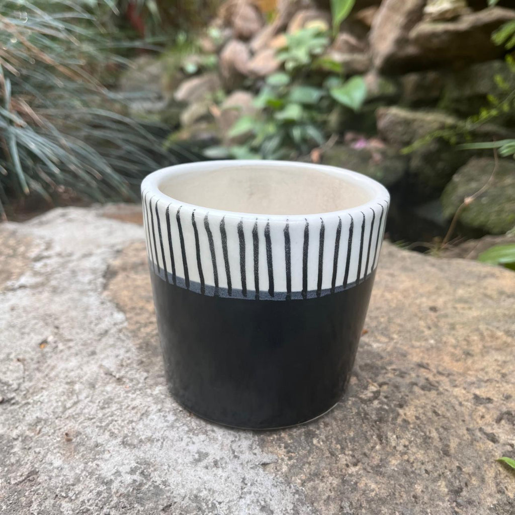 Coastal Edge Ceramic Pot – Charcoal Black – myBageecha