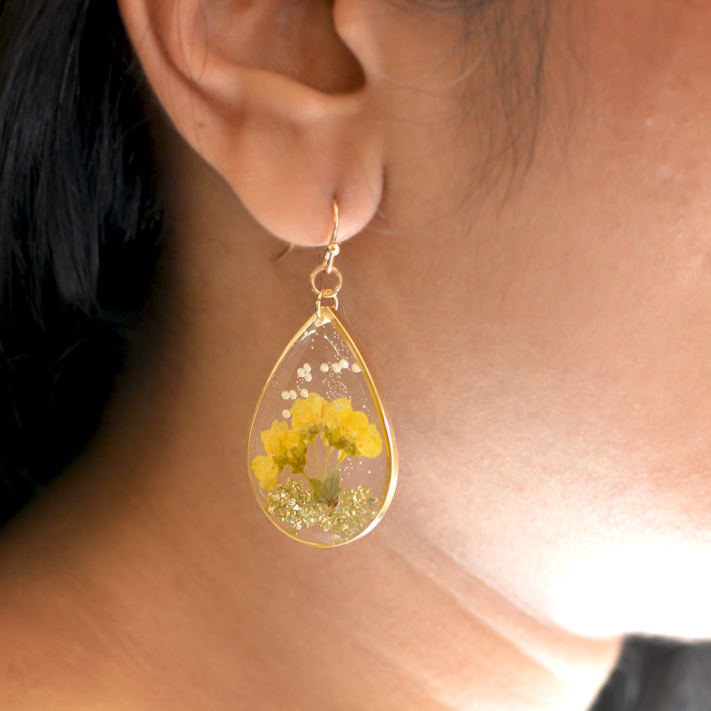 Glittering Sun Real Dried Flower Earrings - myBageecha