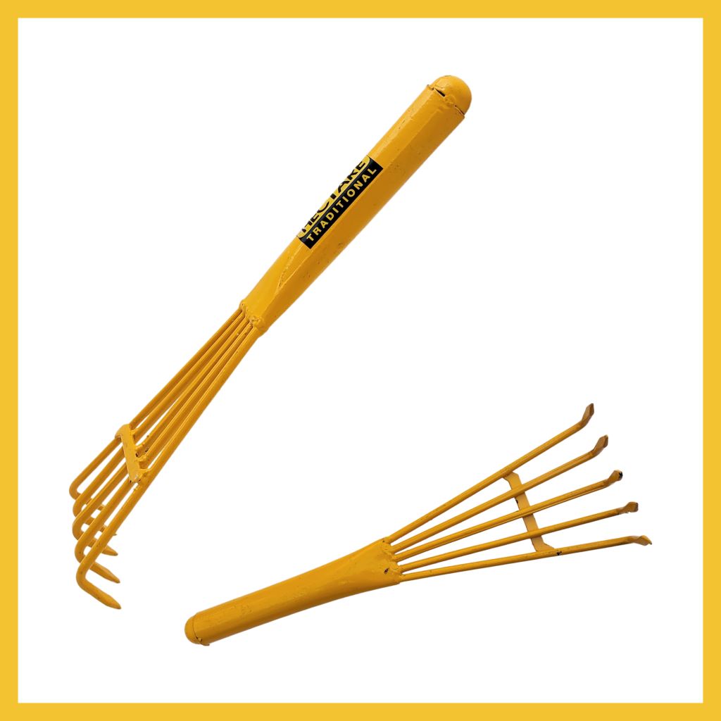 Hectare Traditional Hand Cultivator for soil aeration – myBageecha