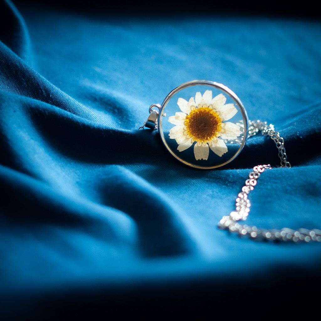 Handcrafted Floral Retro Classic Necklace with silver plated chain