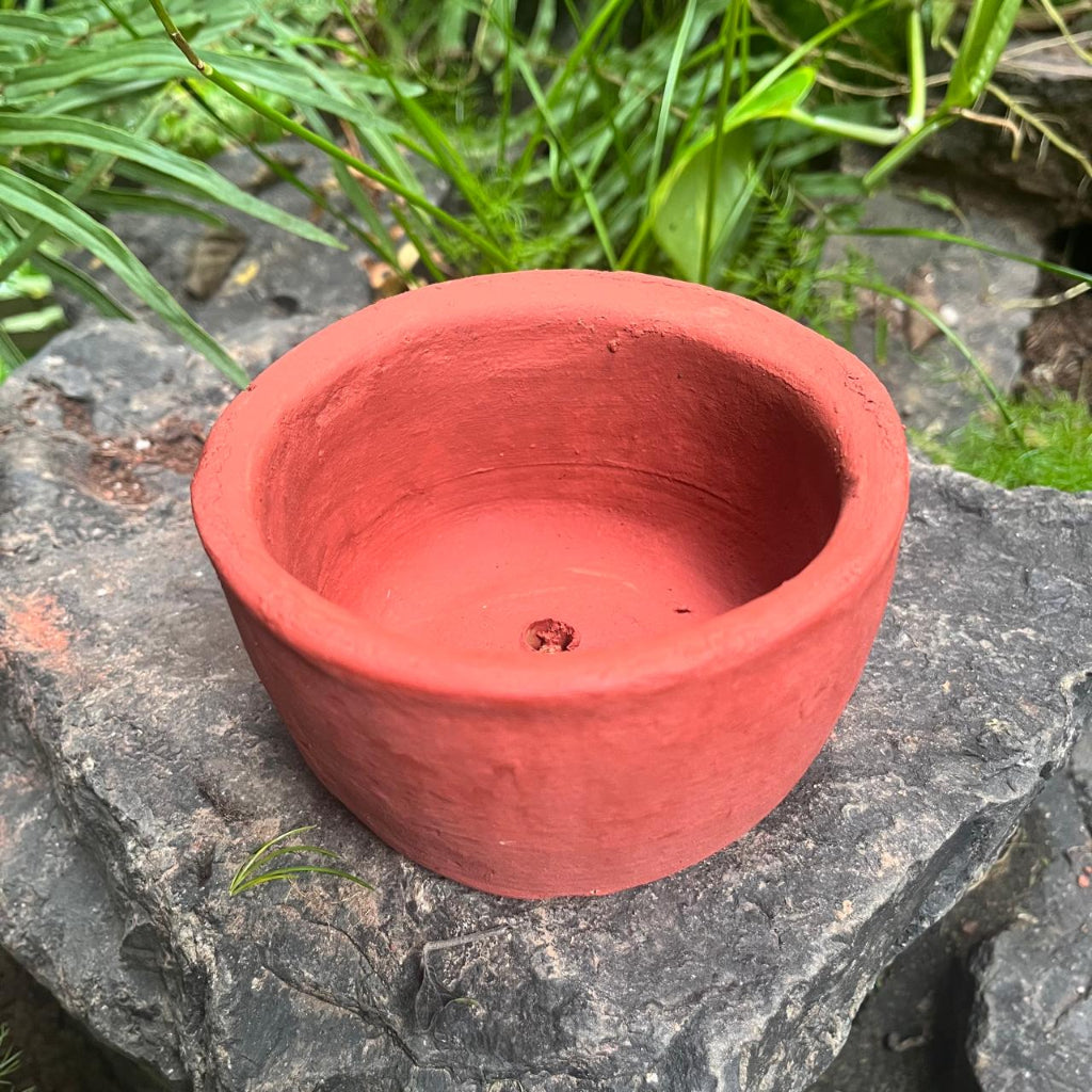 Set of 4 Round Bonsai Terracotta Pots close view – myBageecha