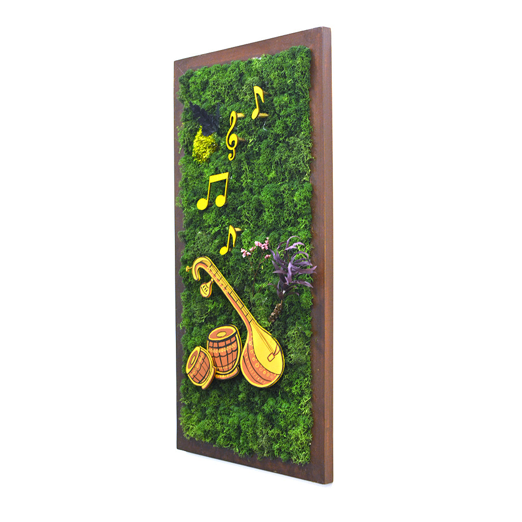 Natural musical décor with greenery & wood