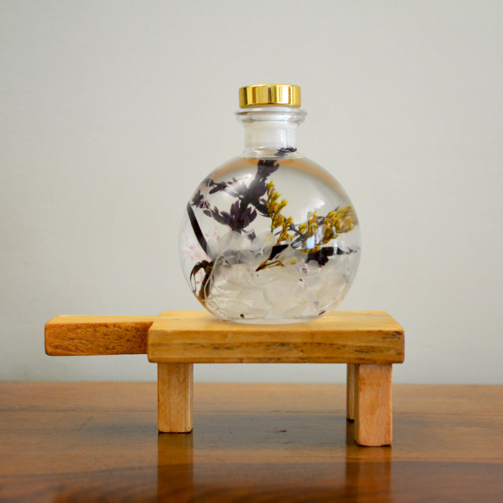 Snowdrop Lavender Preserved Flower Tabletop displayed on rectangular stand – clean, soft-toned floral display.