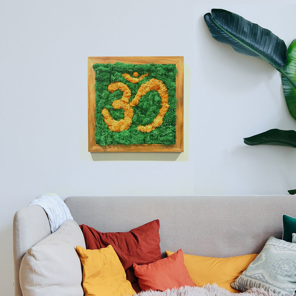 AUM preserved moss frame in dark wood – front view