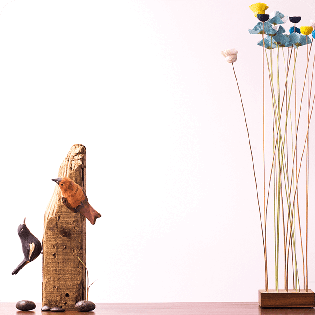 Exotic Indian Robin Wooden Base Table Tops - myBageecha