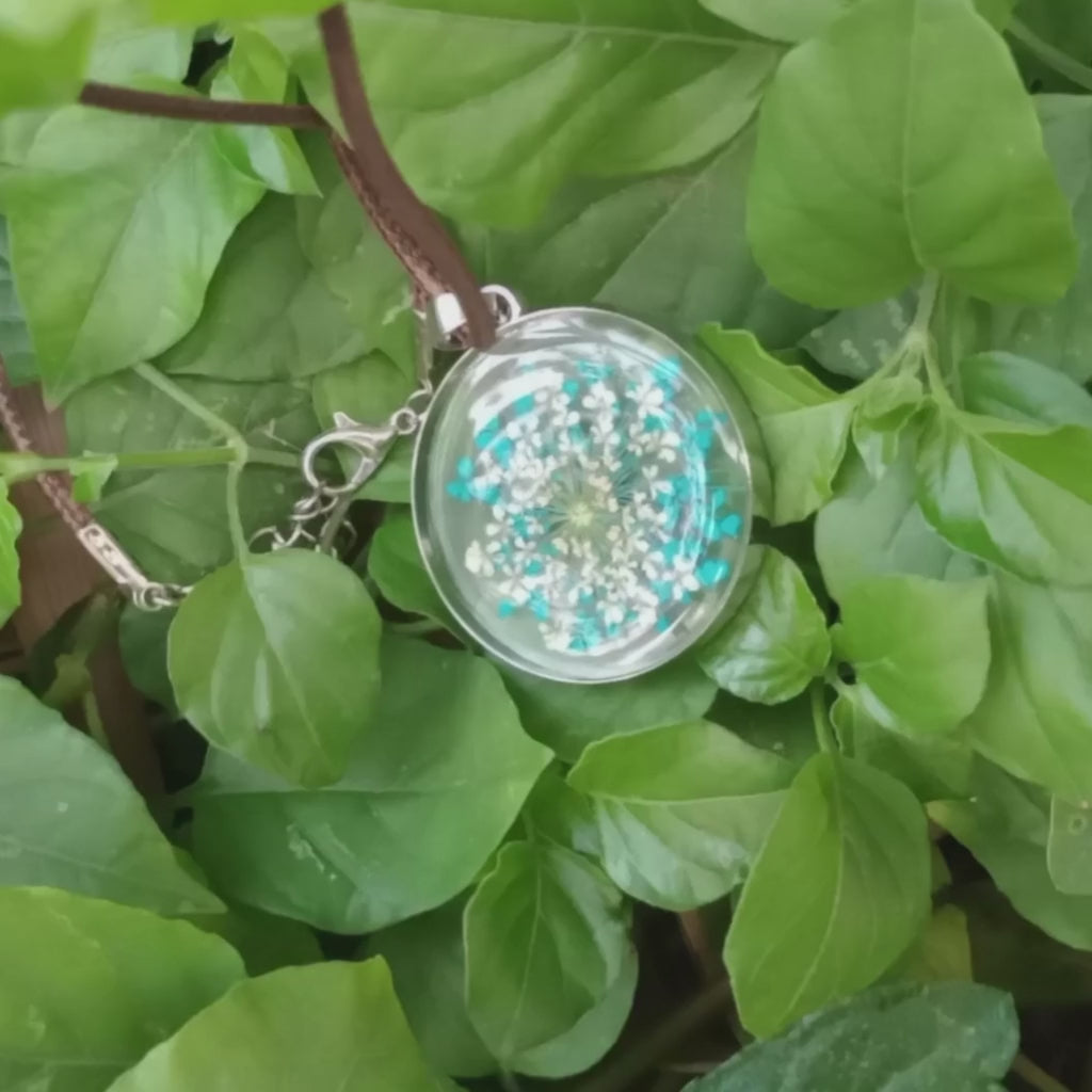  Briny Splash Real Dried Flower Necklace