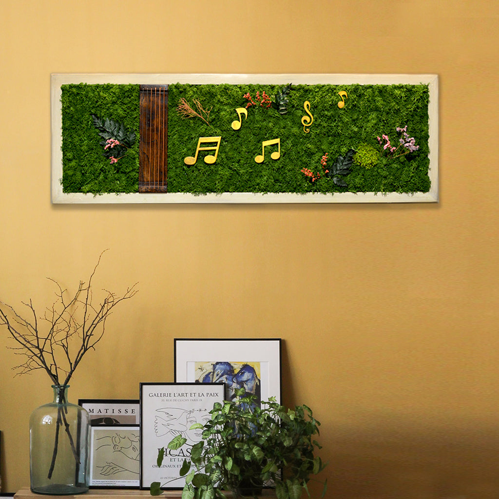 Sound of Music preserved moss frame – front view