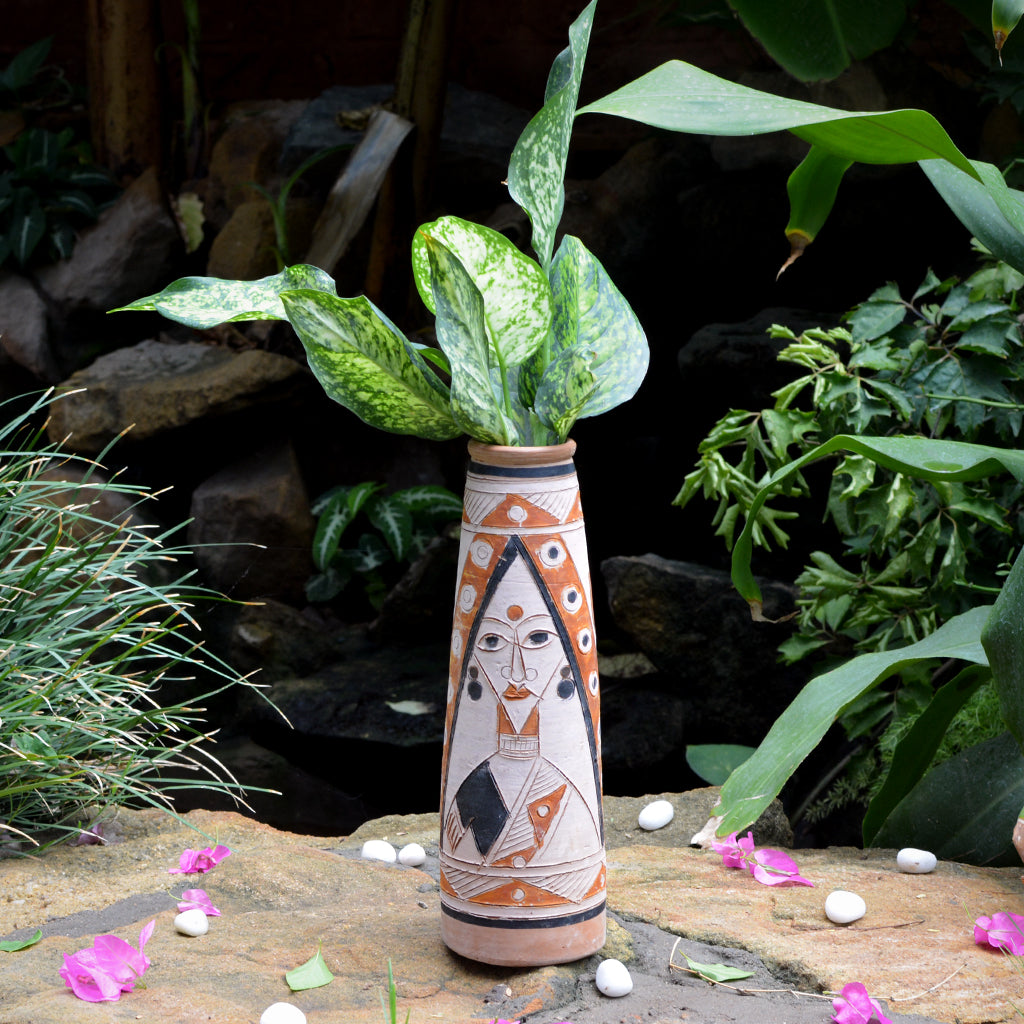 Ethnical Lady Terracotta Pot front view – myBageecha