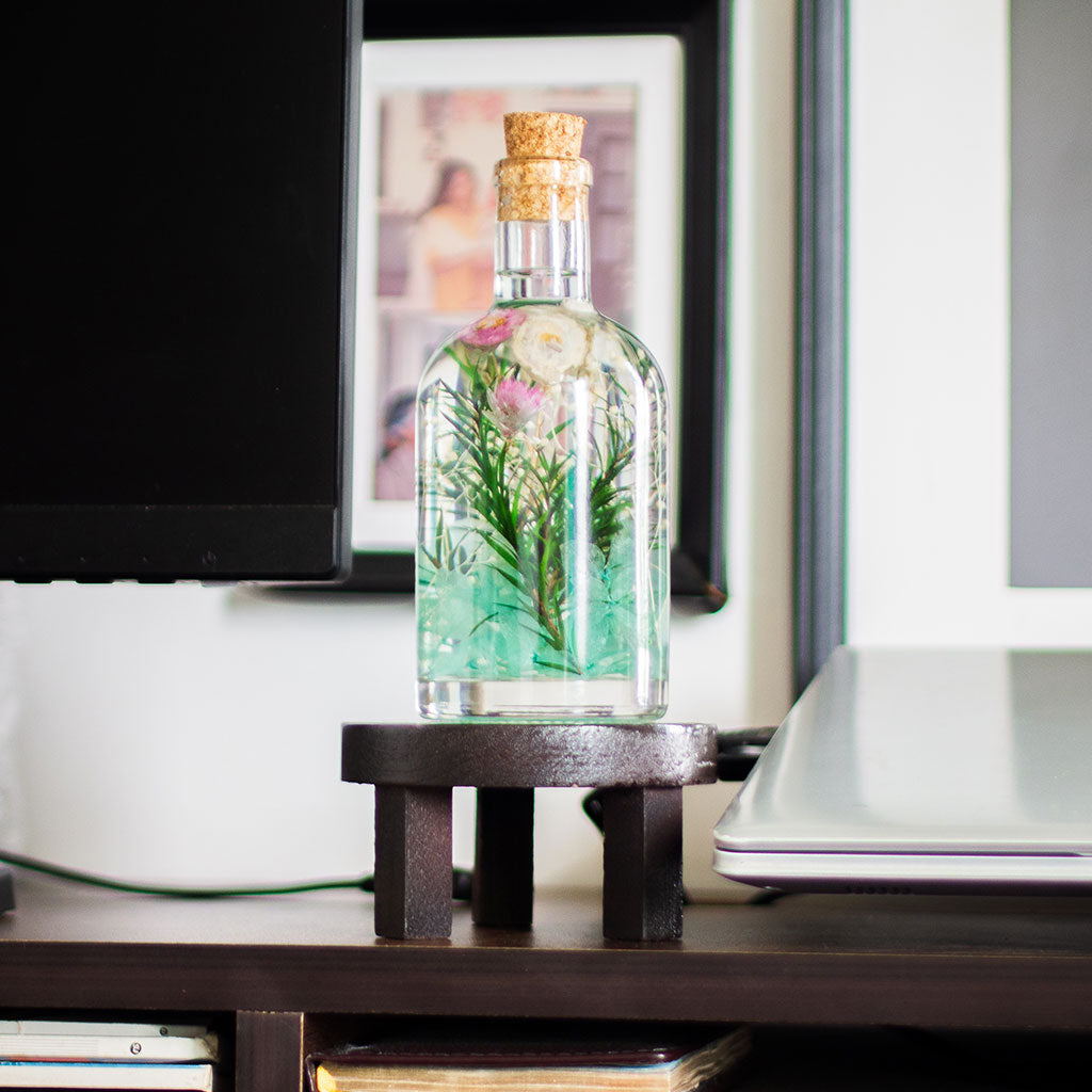 Inspired by fresh water springs, bringing cool calm energy into interiors.