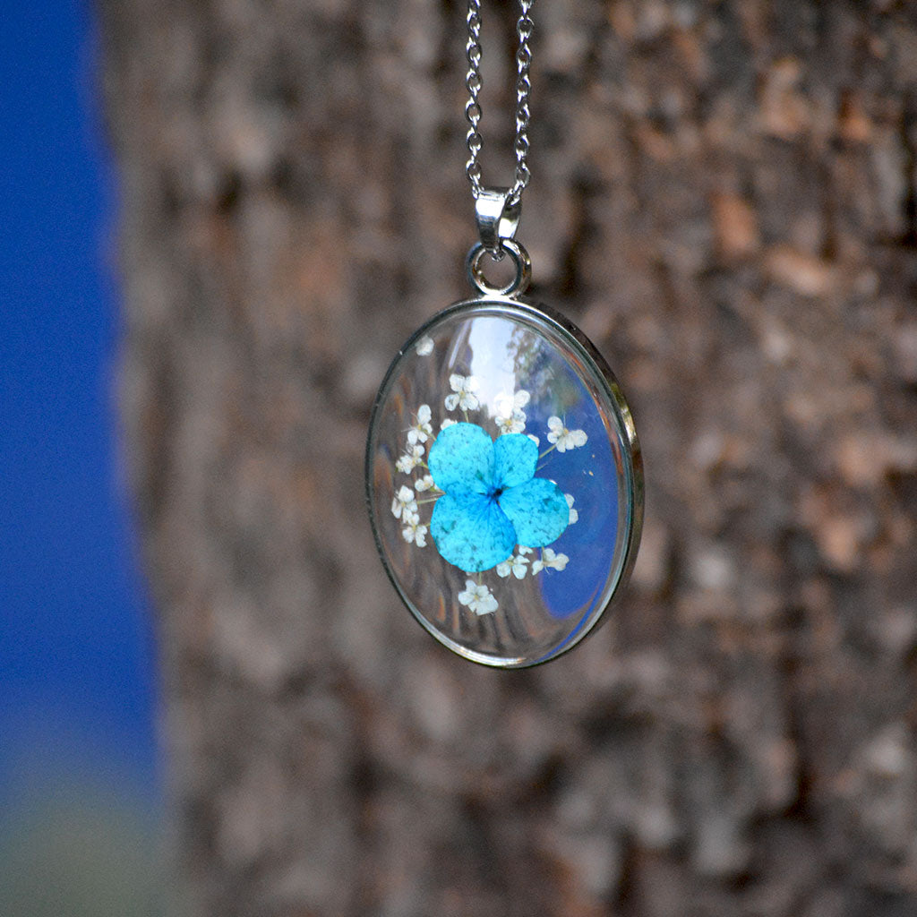 A Breezy Cyan Real Dried Flower Necklace - myBageecha