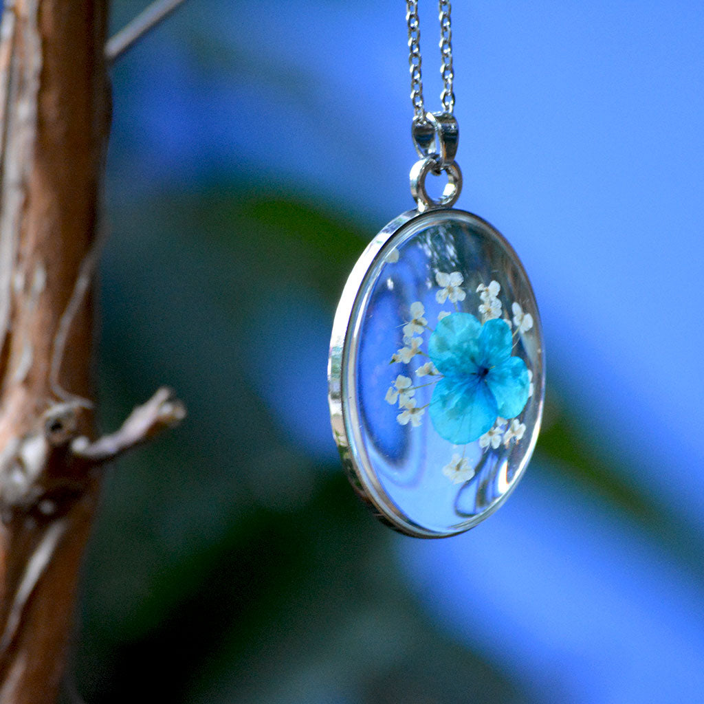 A Breezy Cyan Real Dried Flower Necklace - myBageecha