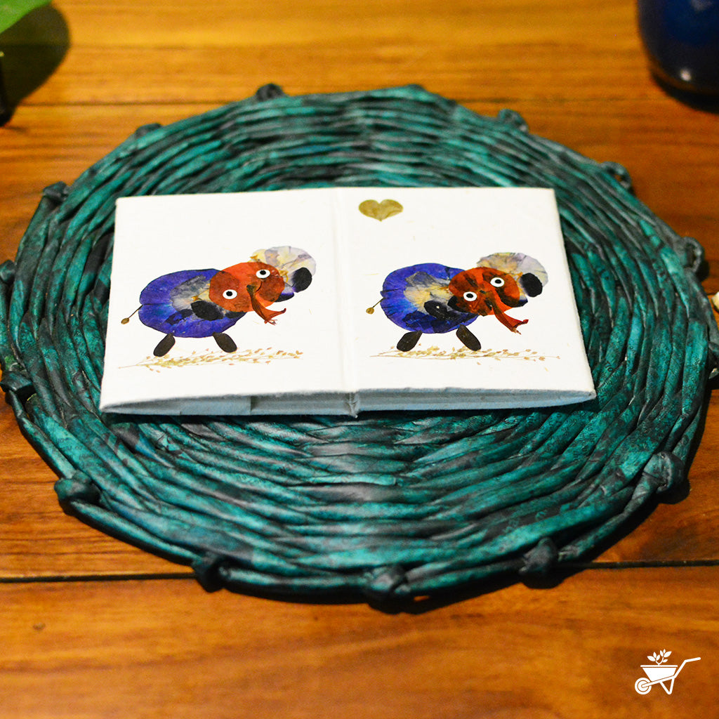 Bumbling Elephant Pen Stand - myBageecha