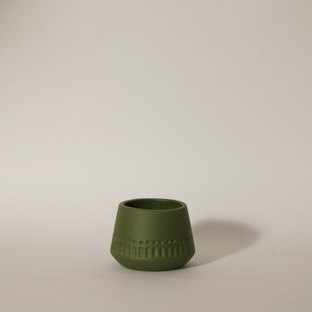 Carved Terracotta Pot front view – myBageecha