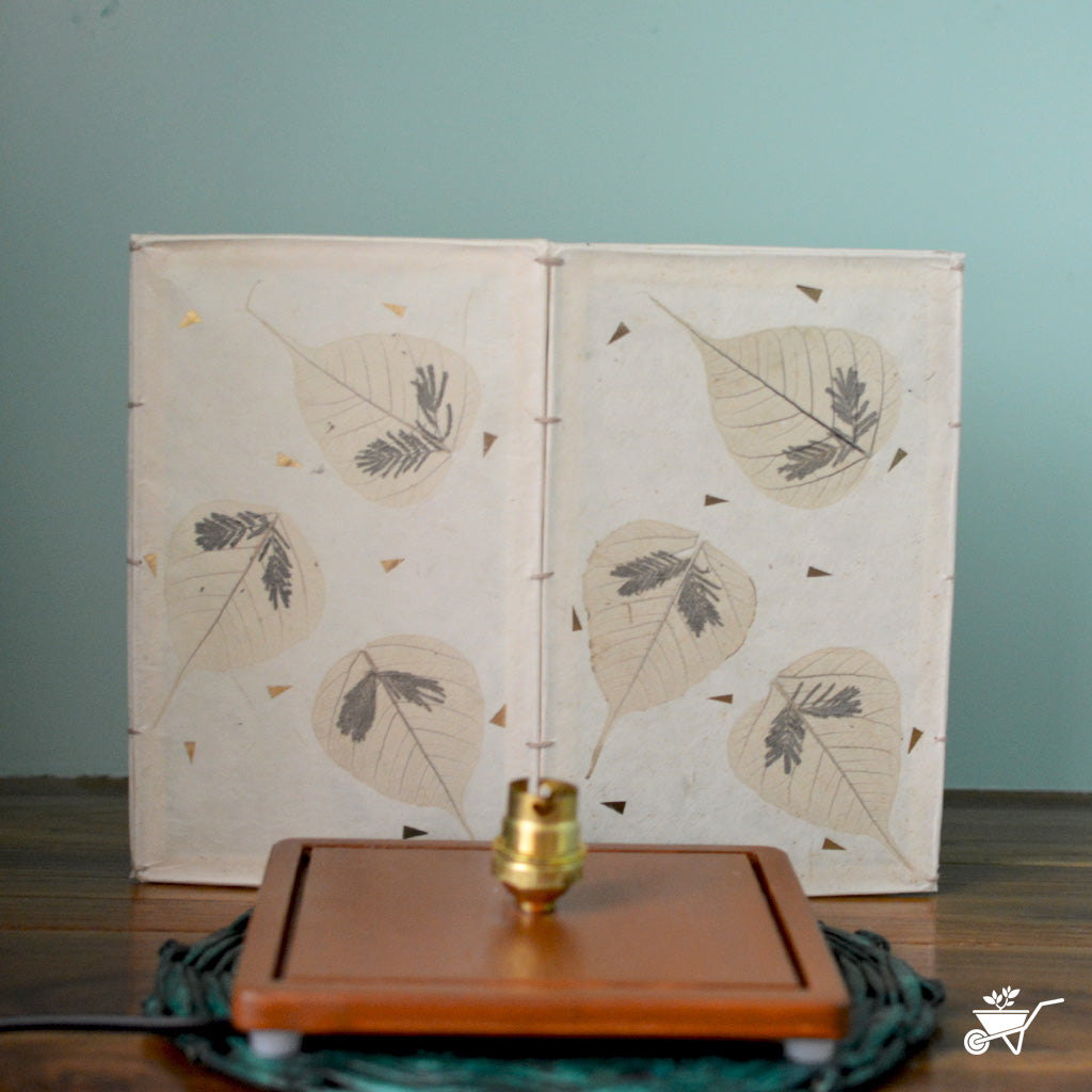 Charmingly Singular Pressed Flower Lampshade - myBageecha