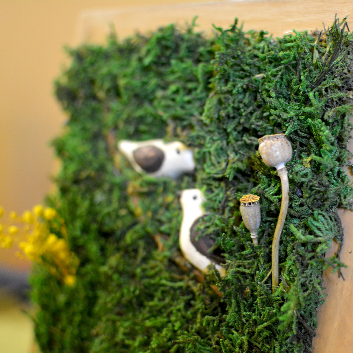 Calm natural tabletop accent for desks