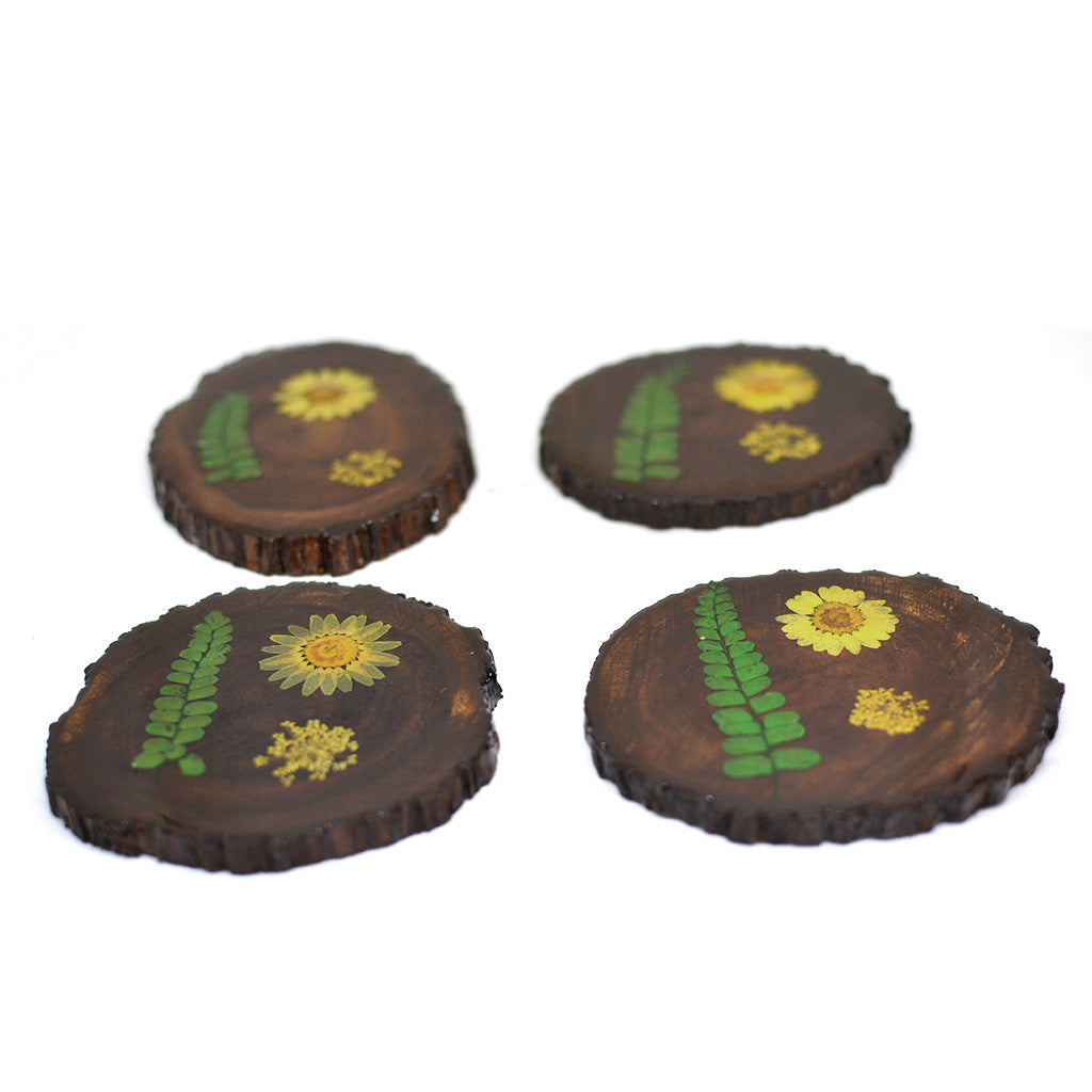 Conflicting Dingle Dried Flower Coaster - myBageecha