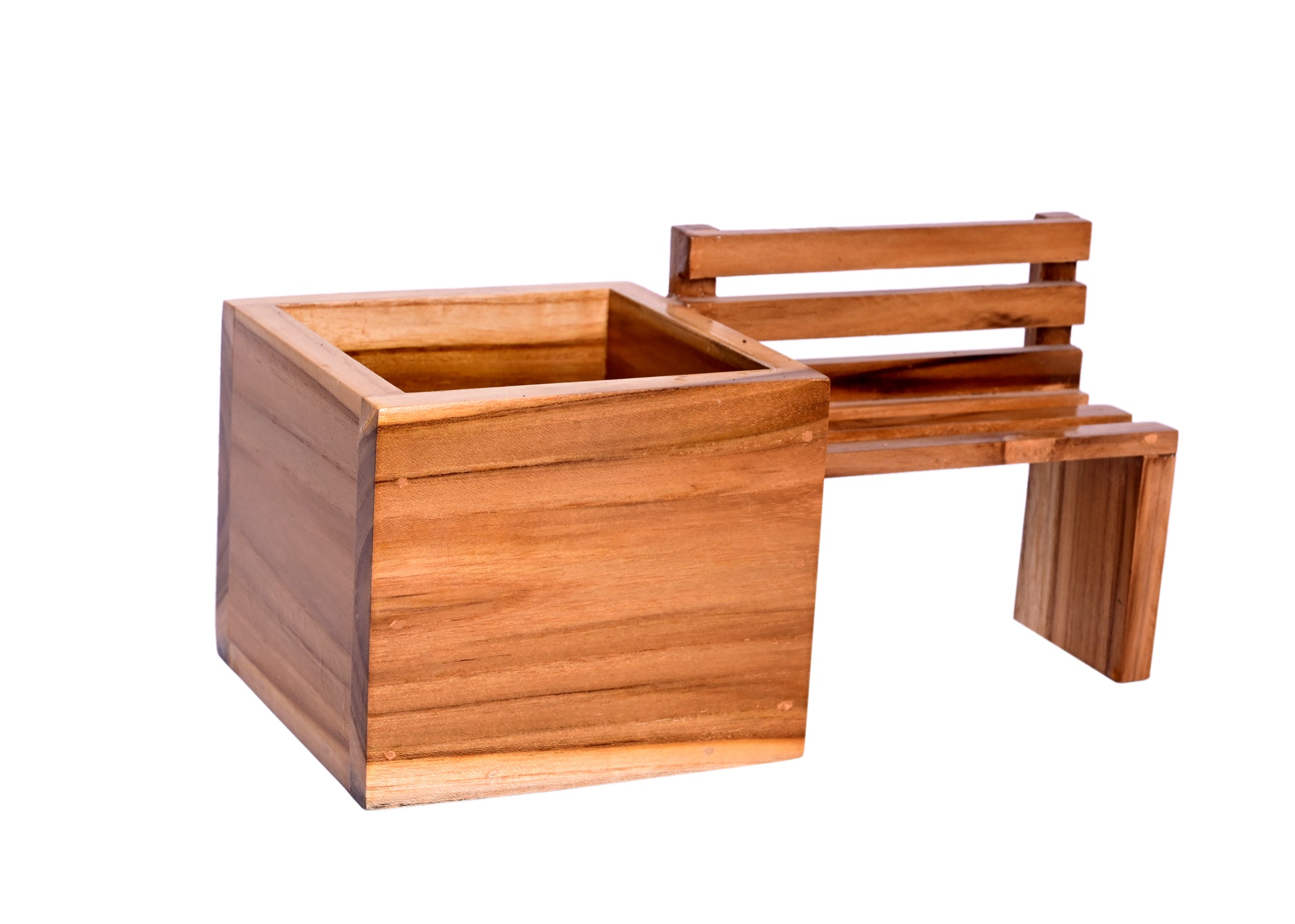 The Wooden Bench with Couple Figurine Planter - myBageecha