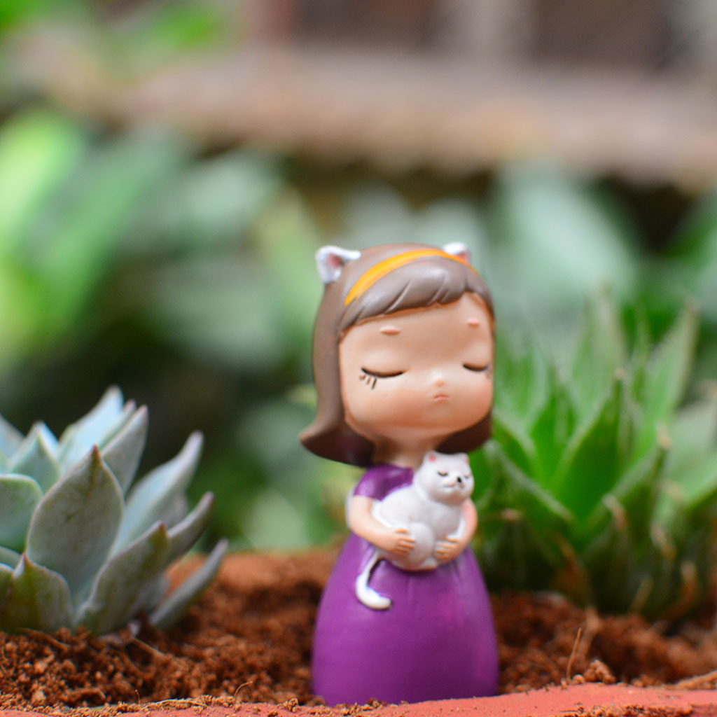 Miniature Damsel's Cat Decor - myBageecha