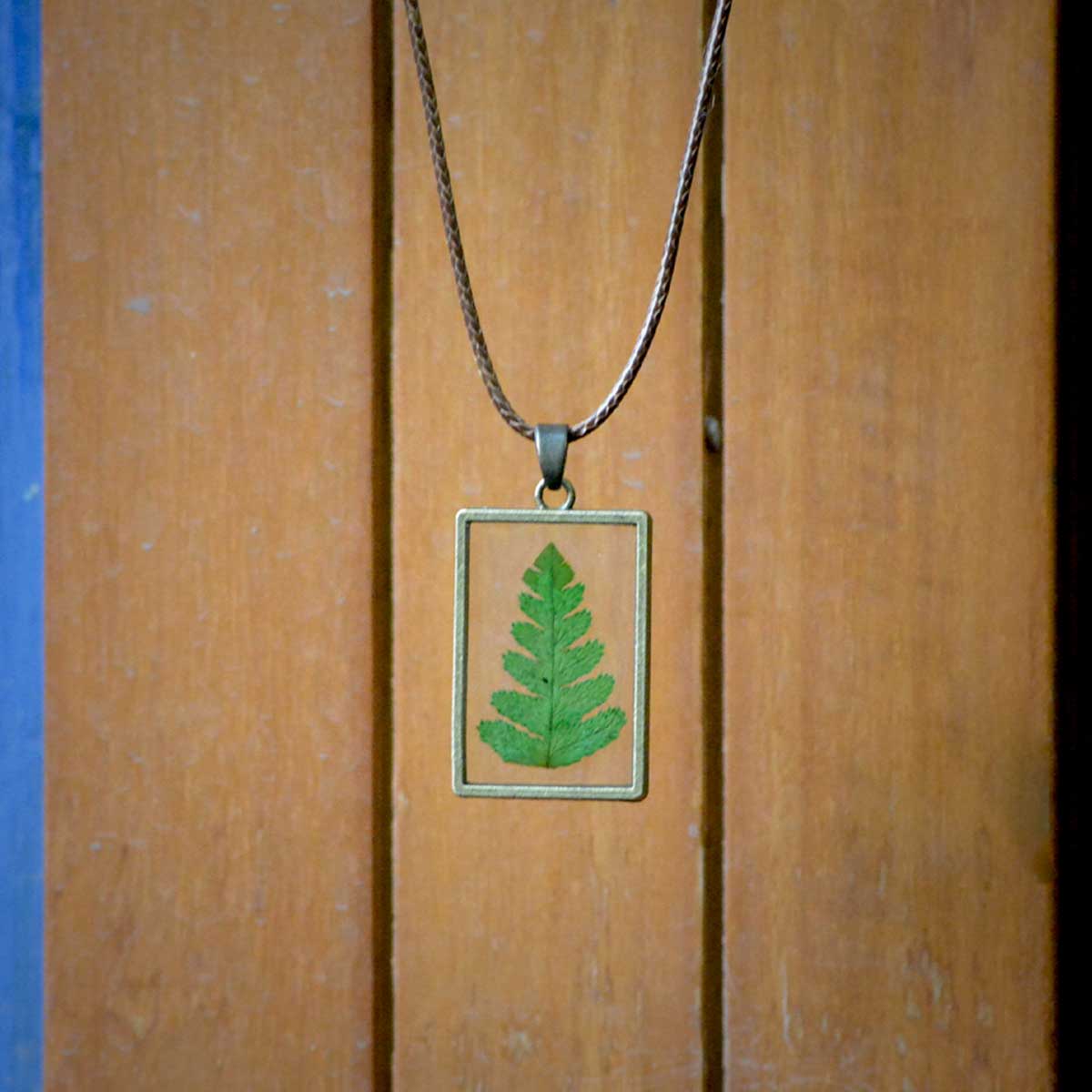 Felicitous Fern Real Dried Flower Necklace - myBageecha