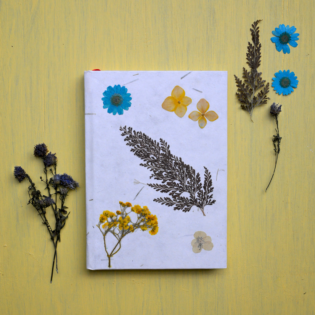 A Flick of Magic Pressed Flower Diary - myBageecha