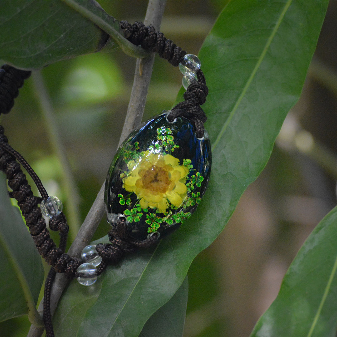 Floral Gist Real Dried Flower Bracelet - myBageecha