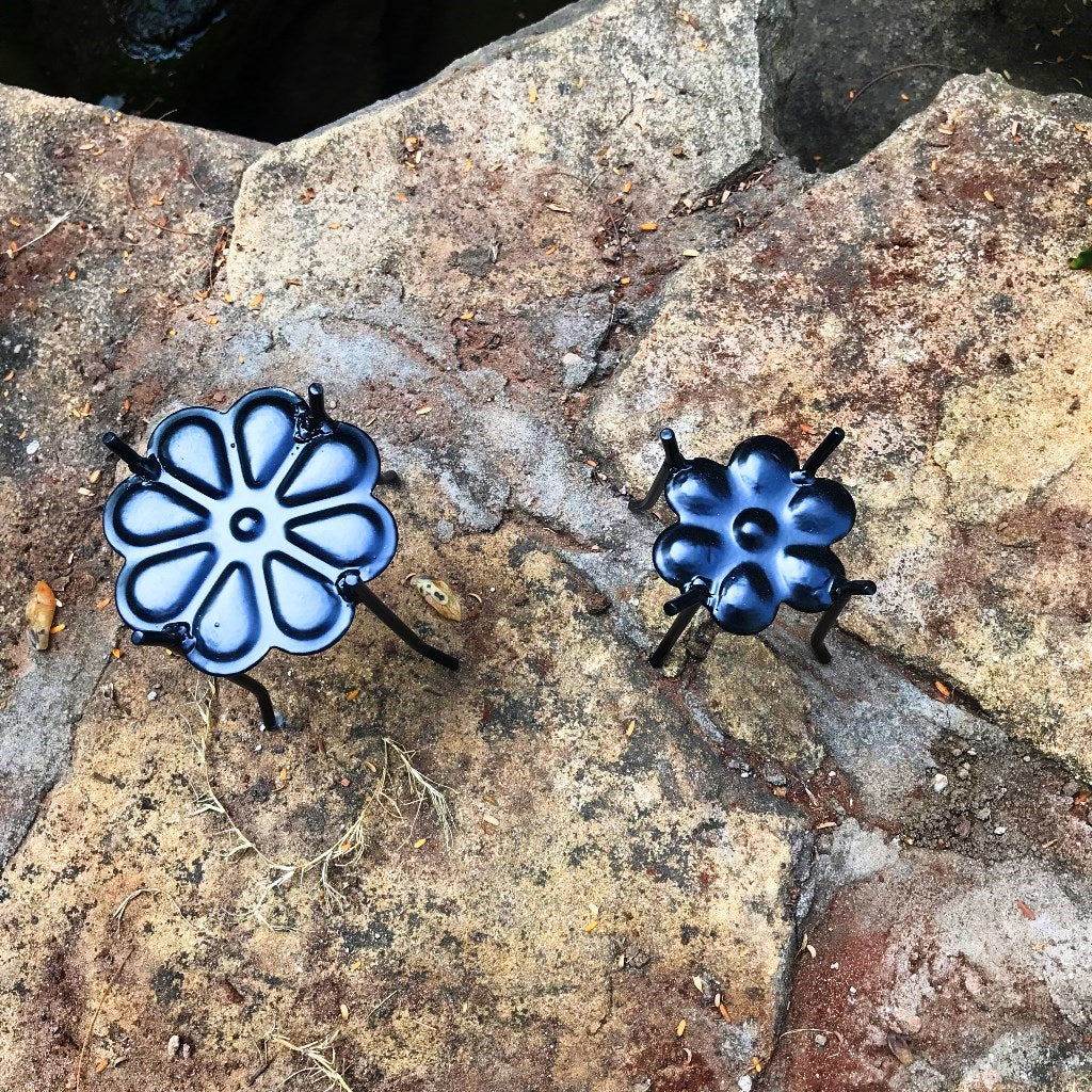 Set of Wrought Iron Floral Stand - myBageecha