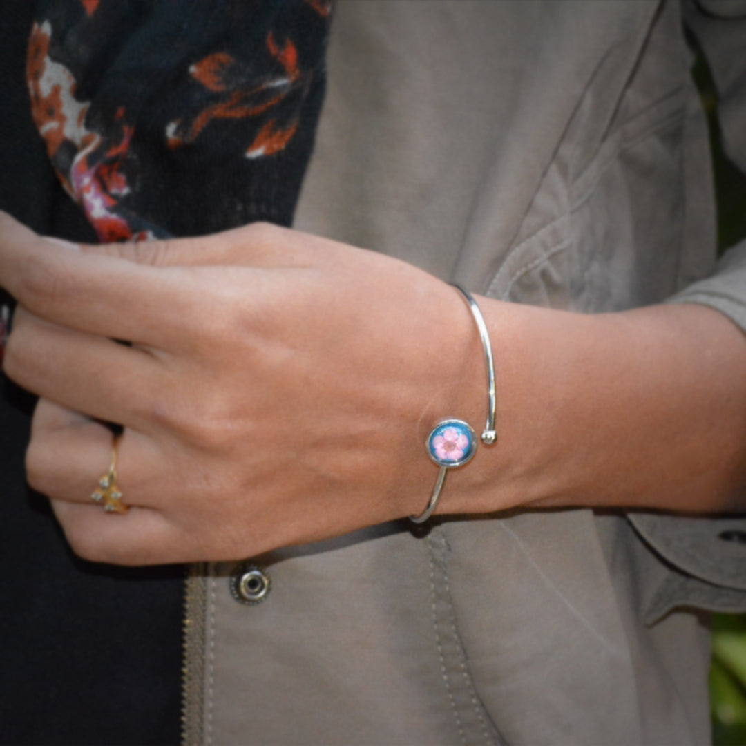 Florid Elegance Real Dried Flower Bracelet - myBageecha