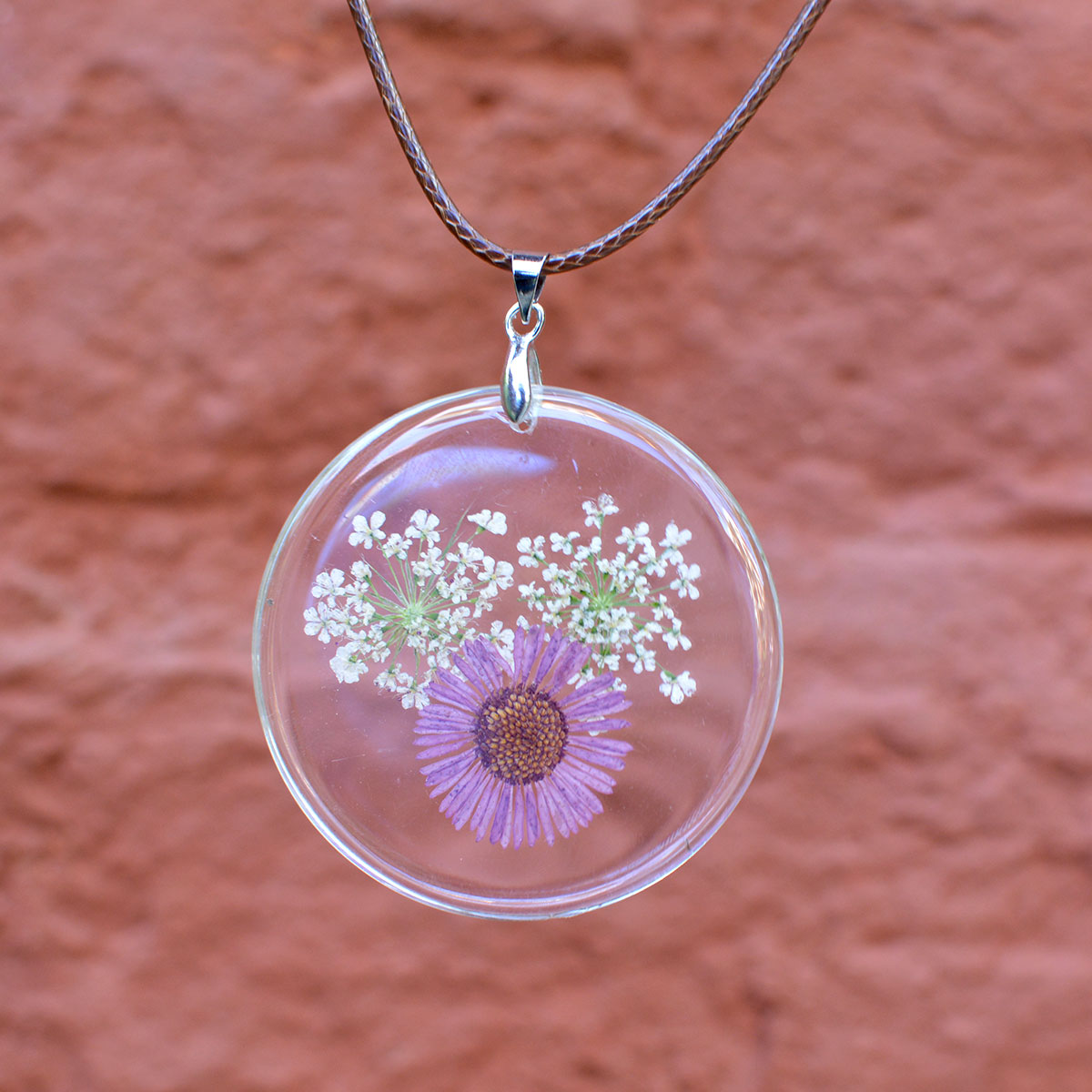 Floundering Magenta Real Dried Flower Necklace - myBageecha