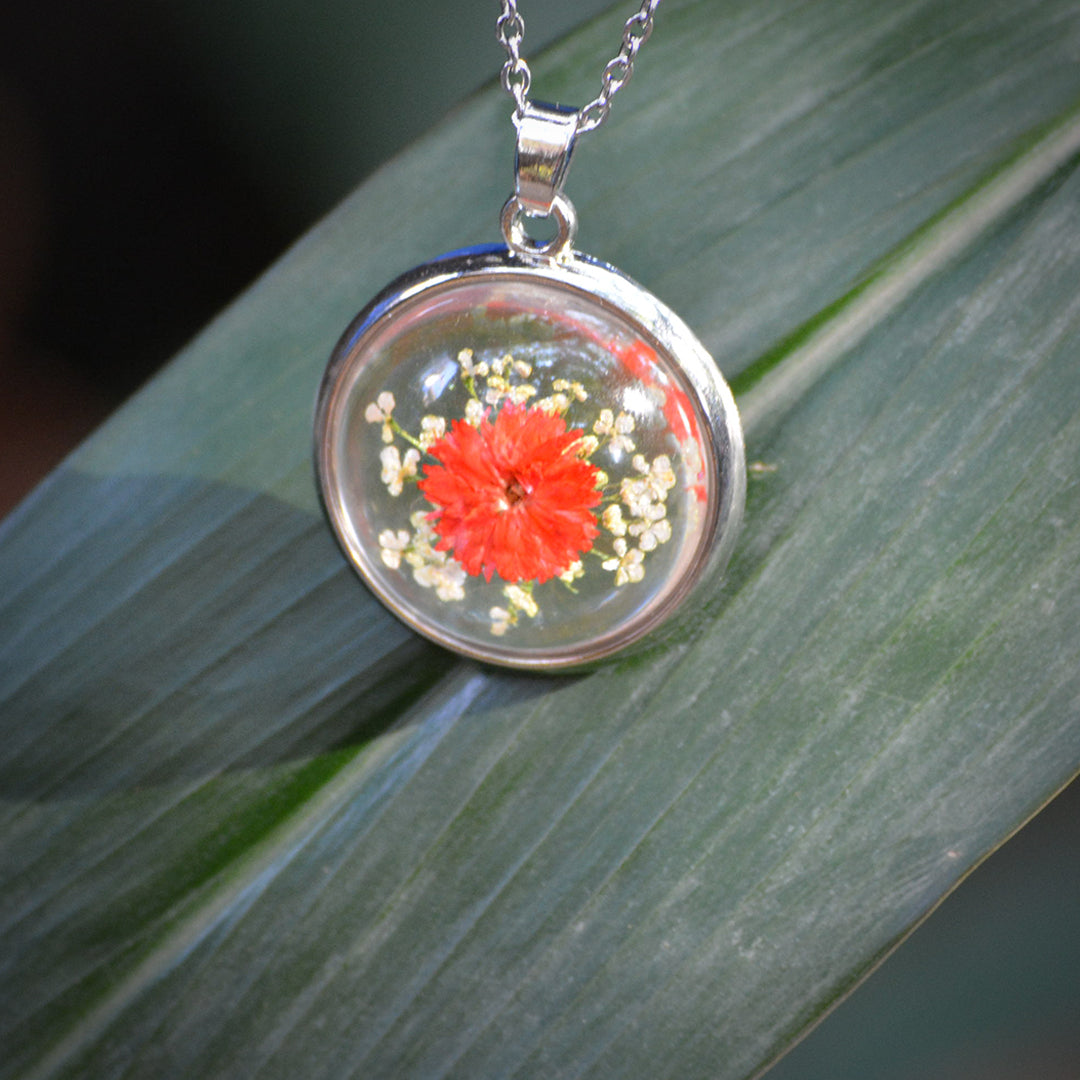 Fragrant Vigour Real Dried Flower Necklace - myBageecha