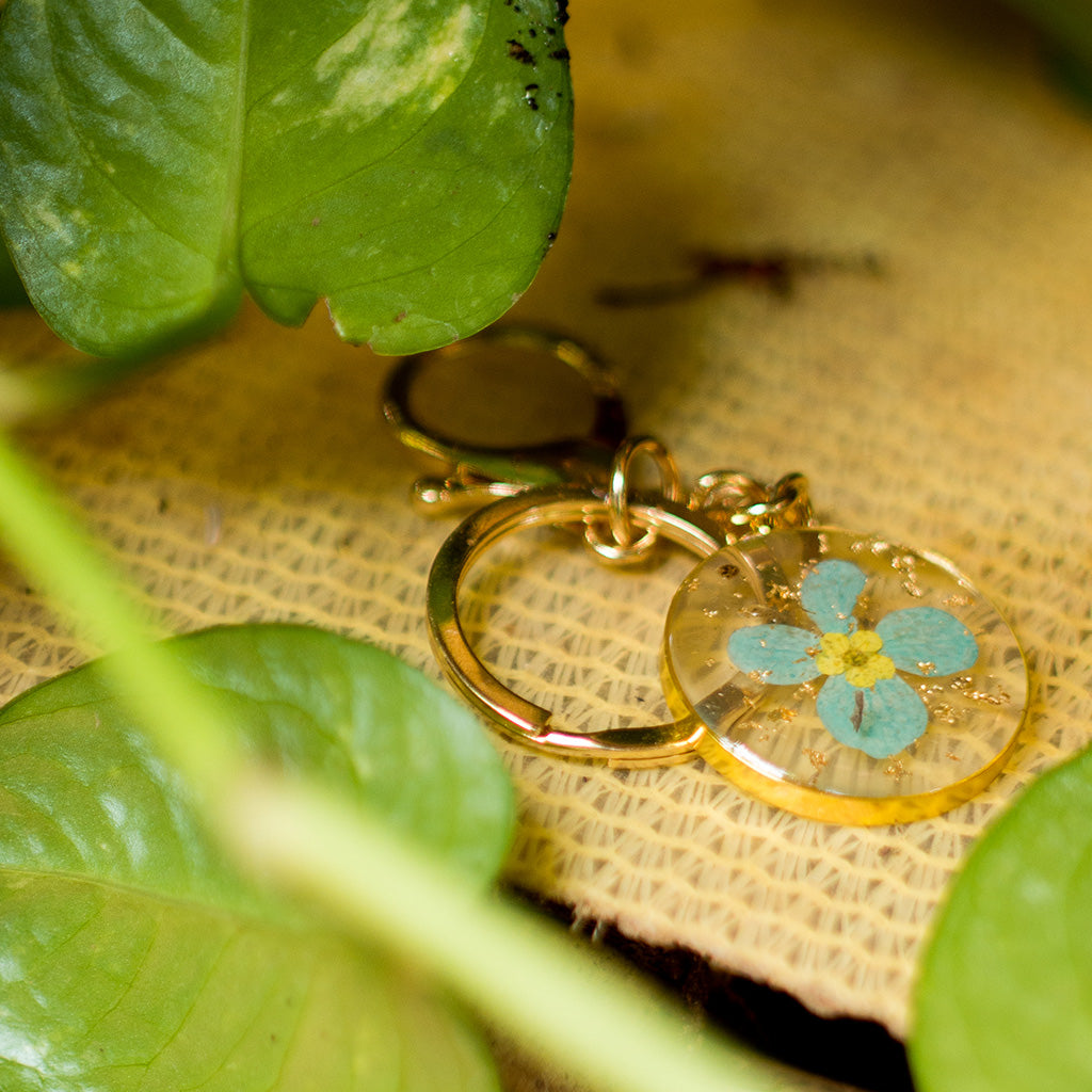 Frizzy Dazzle Keychain - myBageecha