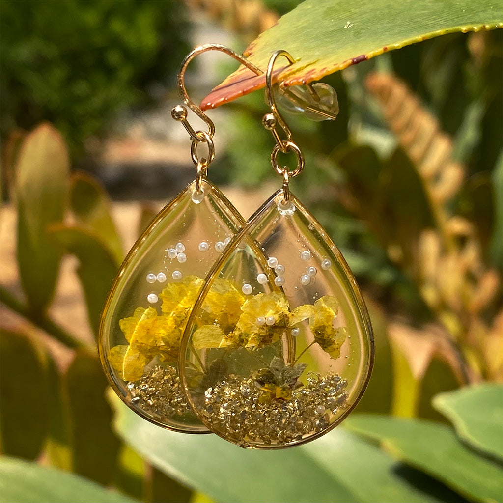Glittering Sun Real Dried Flower Earrings - myBageecha