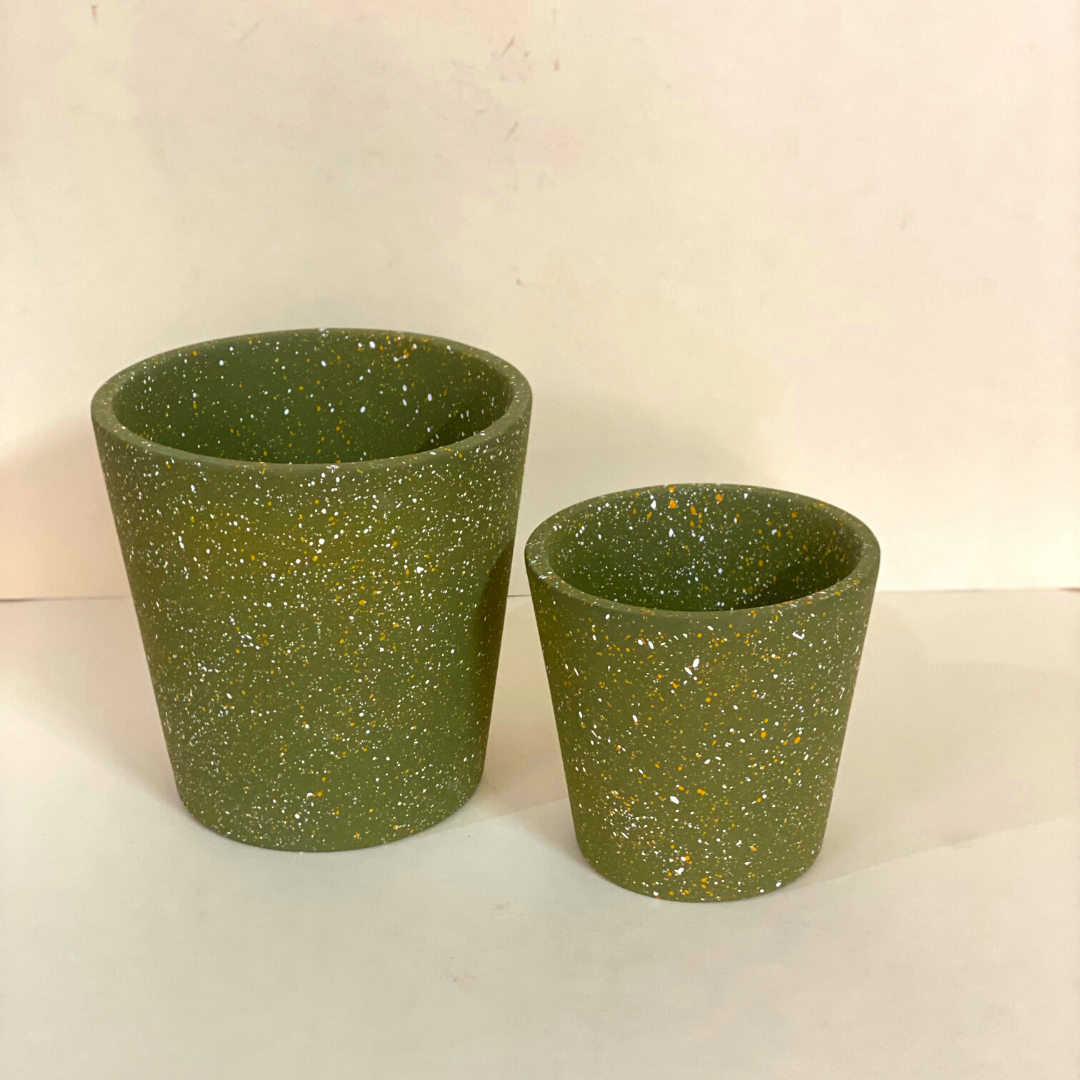 Set of 2 Green Terrazzo Terracotta Pot front view – myBageecha