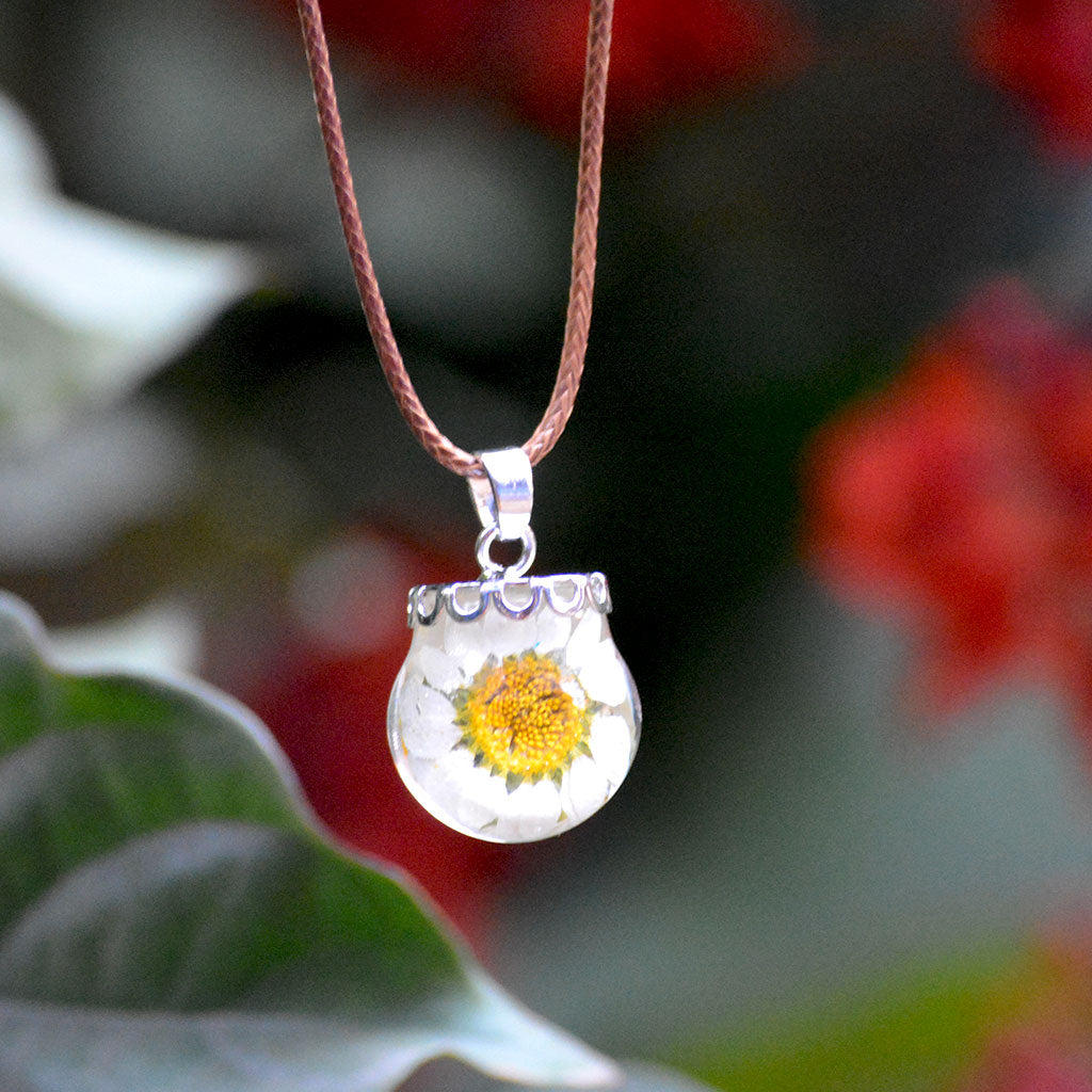 Hushed Whites Real Dried Flower Necklace