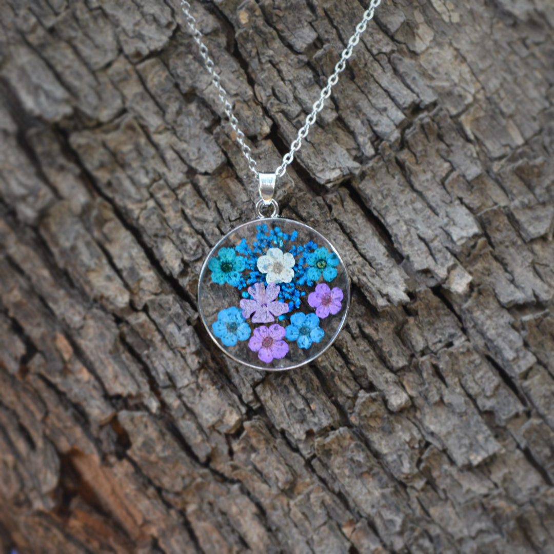Jovial Blues Real Dried Flower Necklace - myBageecha