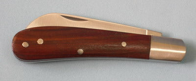 Gardener Knife for multipurpose garden tasks