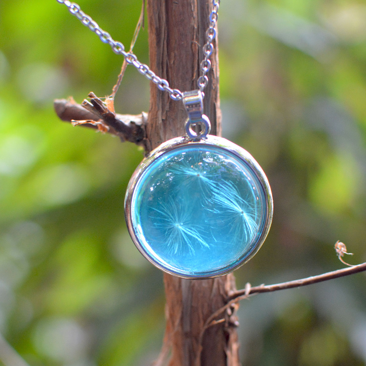 Ocean's Tranquility Real Dried Flower Necklace - myBageecha