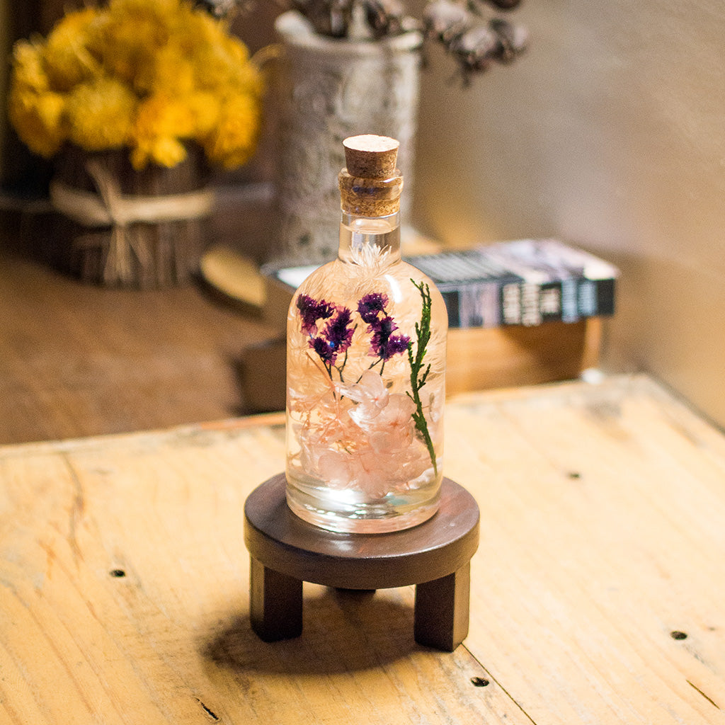 Peachy Peep Preserved Flower Tabletop on circular stand – calming peach décor.