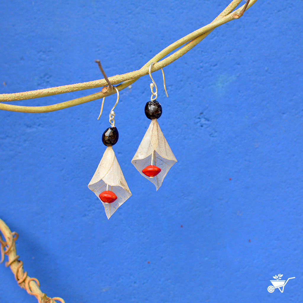 Peepal Skeleton Dried Seed Earrings - myBageecha