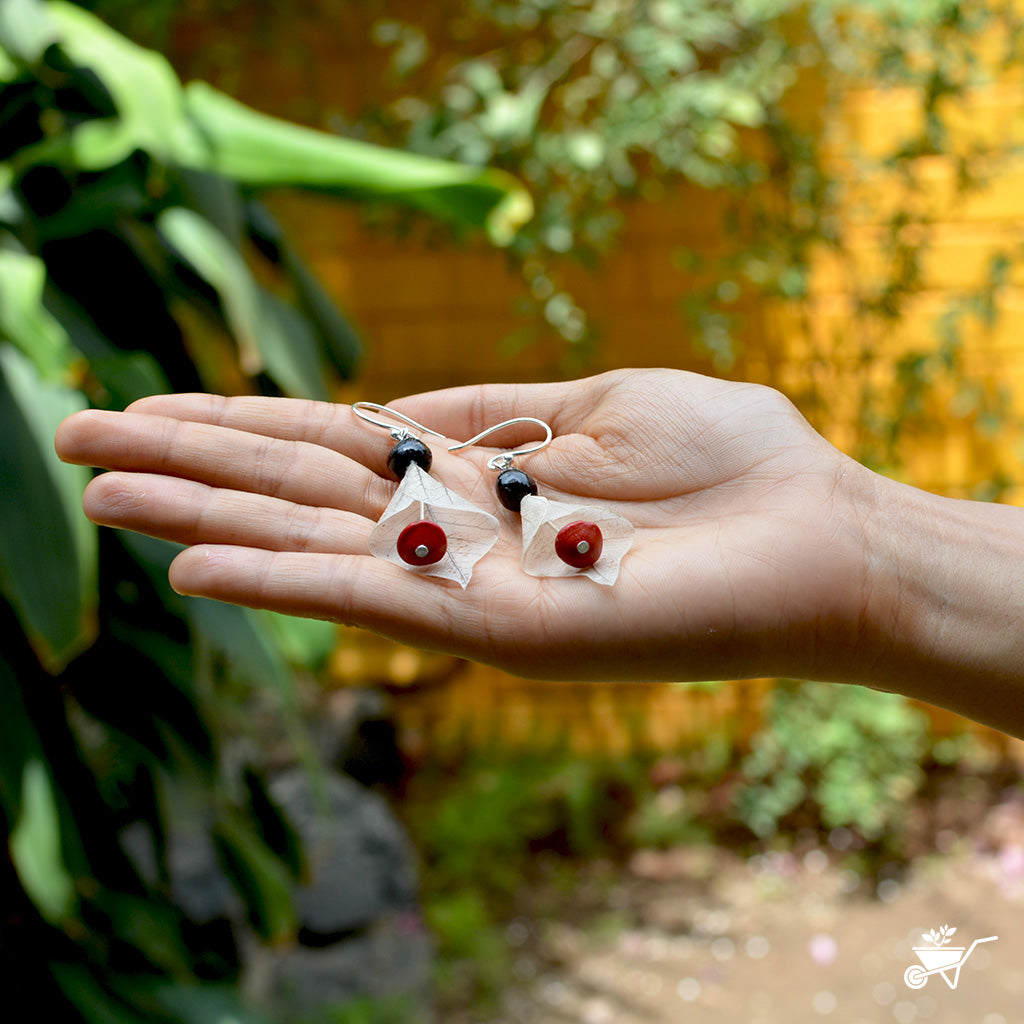 Peepal Skeleton Dried Seed Earrings - myBageecha