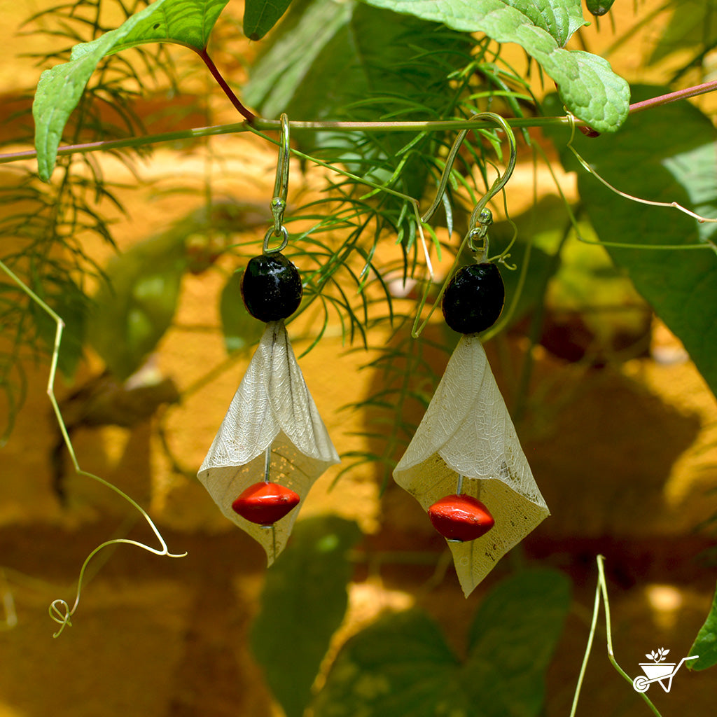 Peepal Skeleton Dried Seed Earrings - myBageecha