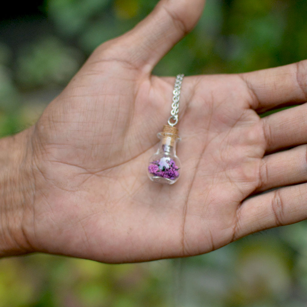 Potpourri Keepsake Real Dried Flower Necklace - myBageecha