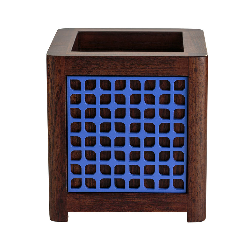 QUBO Leafy Handmade Wooden Indoor Planter Pot - myBageecha