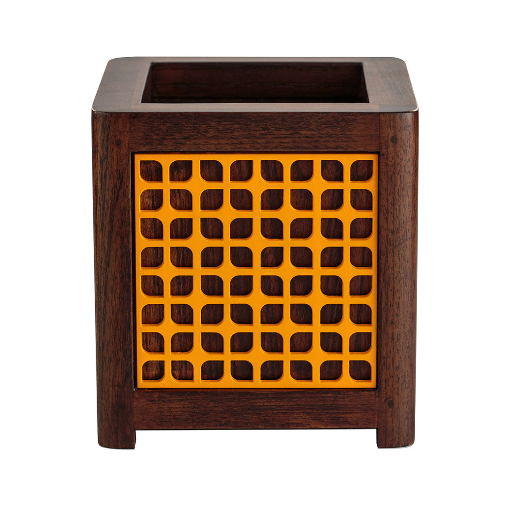 QUBO Leafy Handmade Wooden Indoor Planter Pot - myBageecha